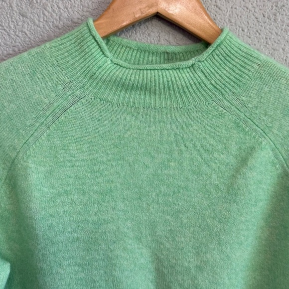 J. Crew Spring Rollneck Supersoft Merino Wool Alpaca Blend Size Small EUC - Picture 3 of 6